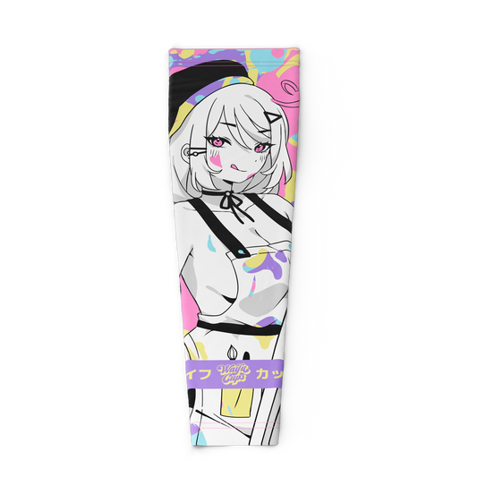 2XL gaming sleeve with colorful pastel splashes and black-and-white anime character holding a sword design.